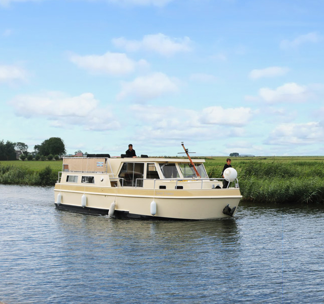 Denautic 1100 St. Tropez van Friesland Boating in Koudum