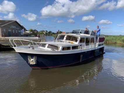 Boat rental Friesland